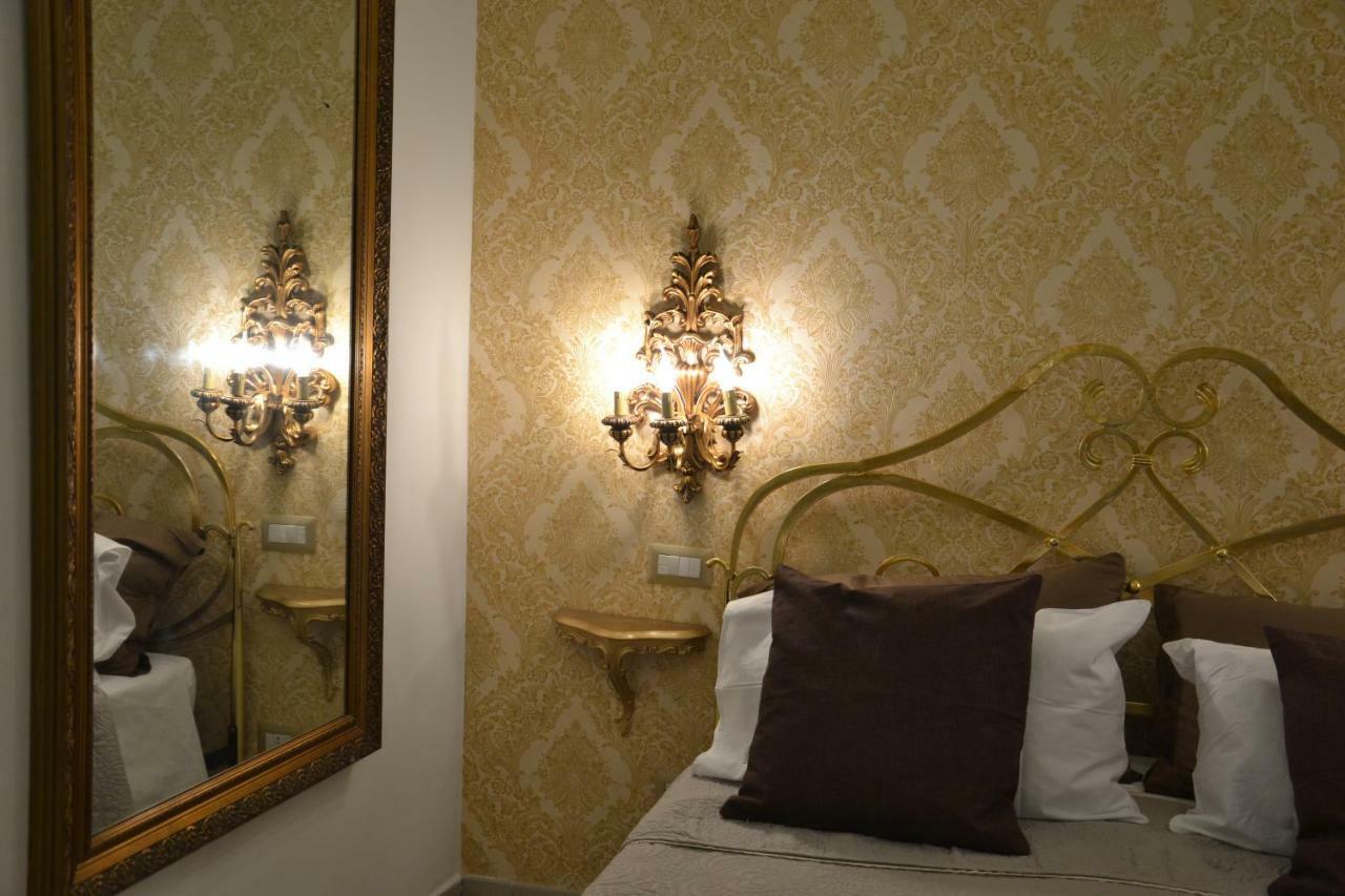 Domus Sanfelice Suite Неаполь Экстерьер фото