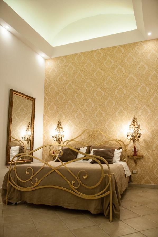 Domus Sanfelice Suite Неаполь Экстерьер фото